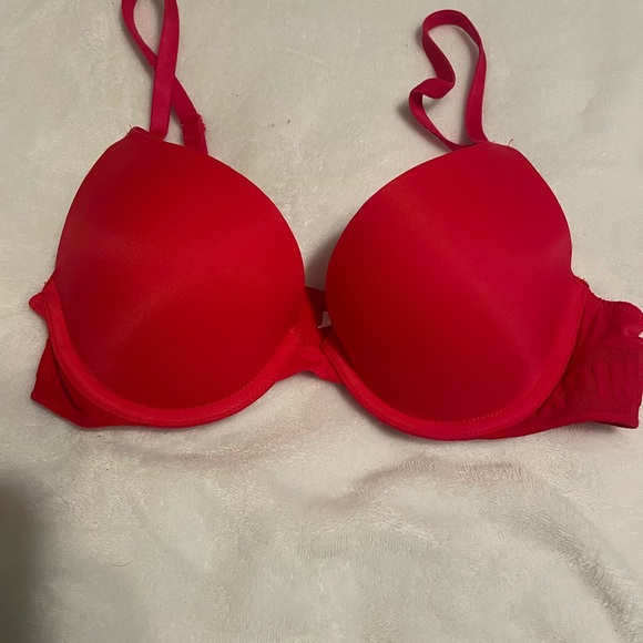 Pink Victoria’s Secret - Picture 1 of 4